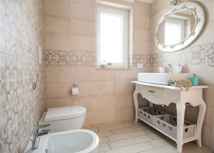 Nyaraló Hellen House