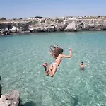 Hellen House Монополи